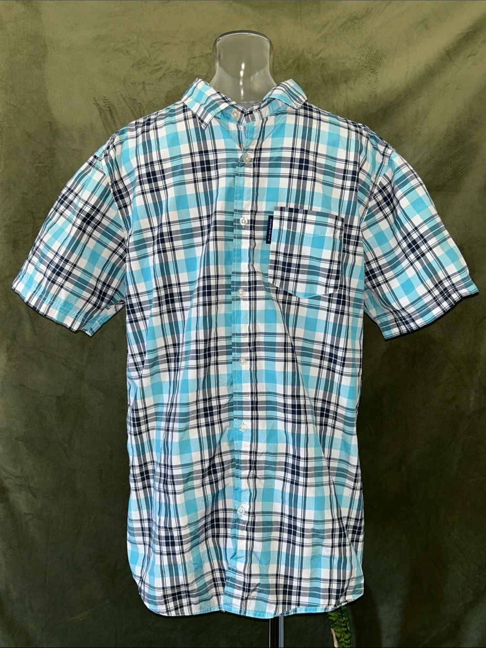 Ecko Unlimited Short Sleeve Plaid Button-Down in Light Blue, White & Navy